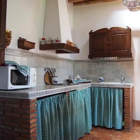 El Huerto De * Lobras